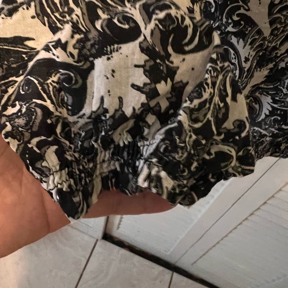 Merona Paisley Print Blouson Tie Neck Top
With Smocking Detail - Picture 5 of 8